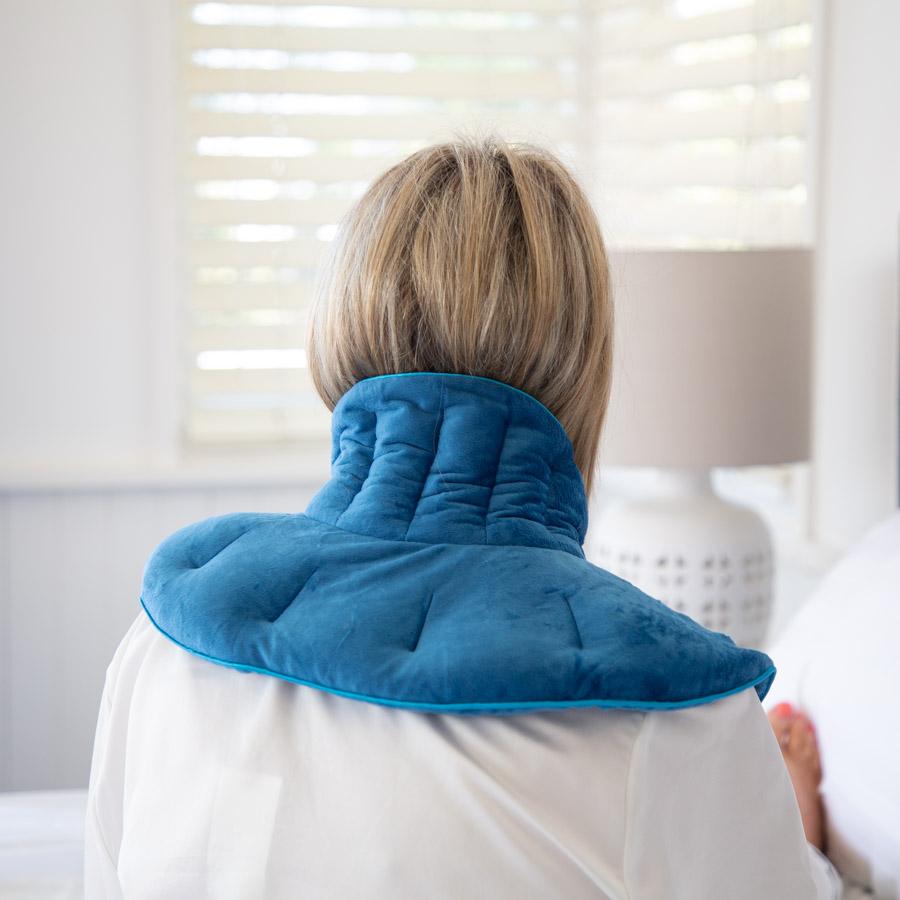 Back of the Blue Aroma Neck and Shoulder Wrap